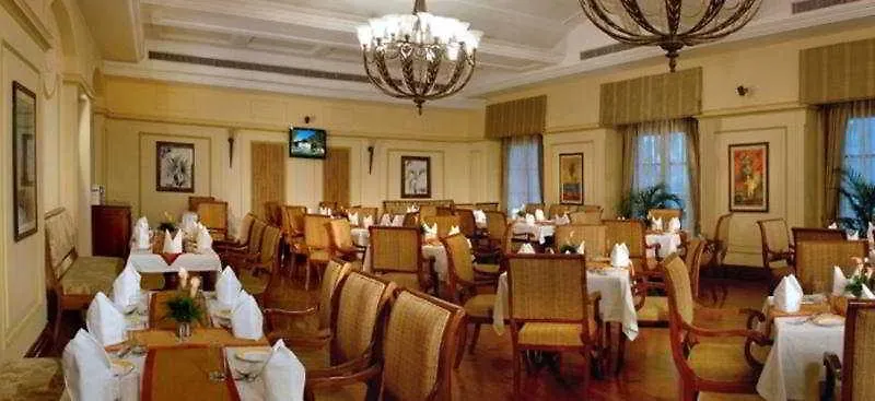 City Club Phase IV Hotel Gurgaon 2*,  India
